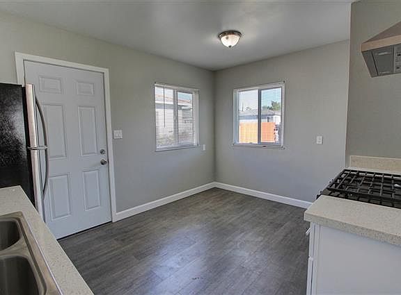 4th image of 289 Beech Ave APT 3