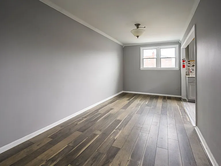 1019 Taylor Dr — Photo 7