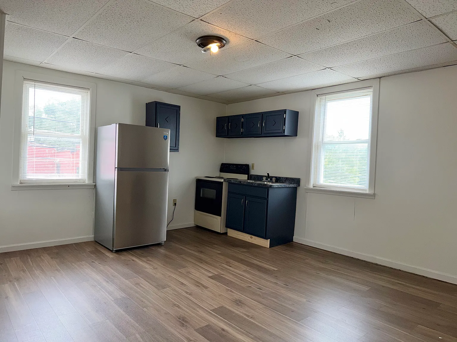 1 bed, 560 sqft, $800 — Photo 2