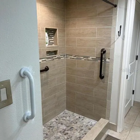 737 Bayport Way #D — Photo 30