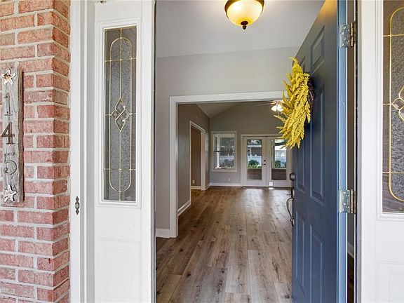 4th image of 145 Stately Oaks Cir