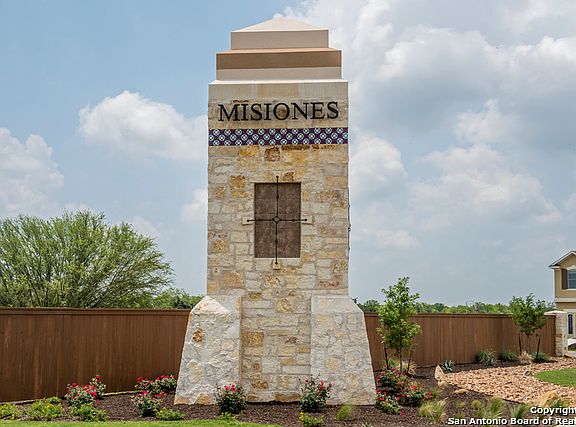 3rd image of 3130 Mission Bell