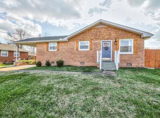 1992 Upland Dr, Nashville, TN 37216