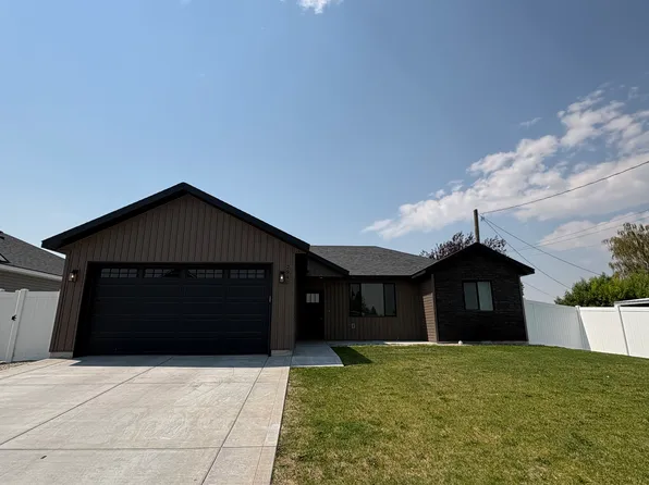 2940 McBride Pl, Burley, ID 83318
