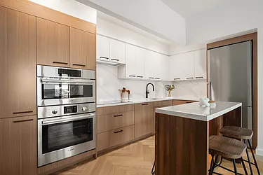 22-54 46th Street, #602