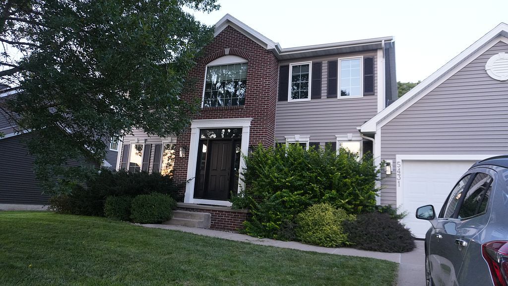5431 SE 29th Ct - Property Image