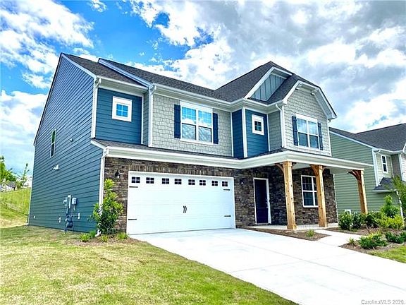 2nd image of 15111 Oleander Dr