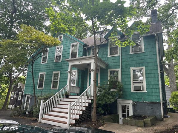 60 Elm Ave #6