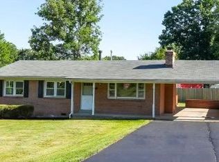 8501 Rugby Rd, Manassas, VA 20111