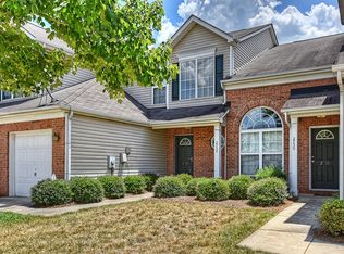 2732 Mill Valley Ct, Matthews, NC 28105