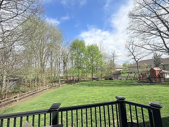 4th image of 3615 Turnberry Dr