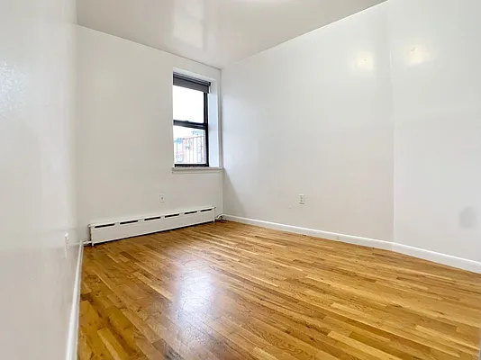 Rented by Bohemia Realty Group | media 14