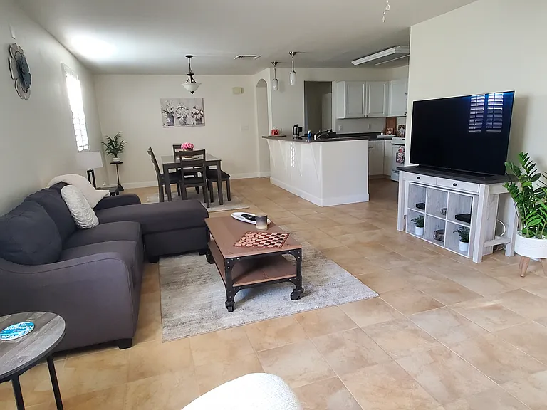 Koio Dr — Photo 6