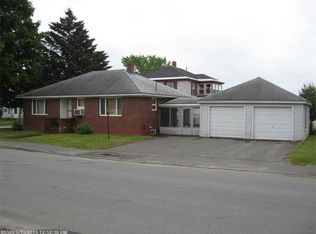 13 Rousseau St, Winslow, ME 04901