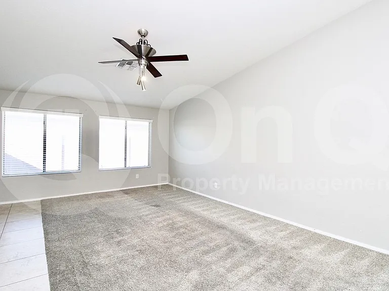 18622 W Vogel Ave — Photo 8