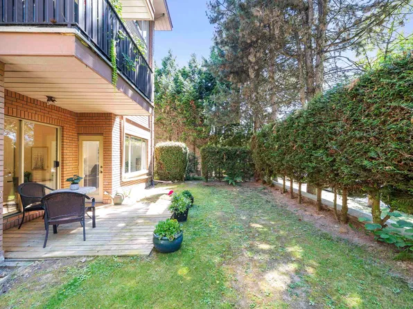 6688 Burlington Ave #105, Burnaby, BC V5H 3M9