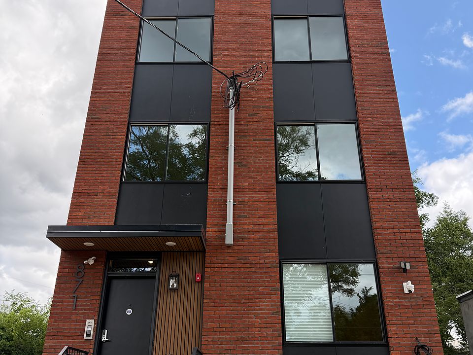 1st image of 871 N Preston St #2