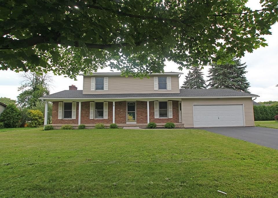 1st image of 18 Cloverwood Dr