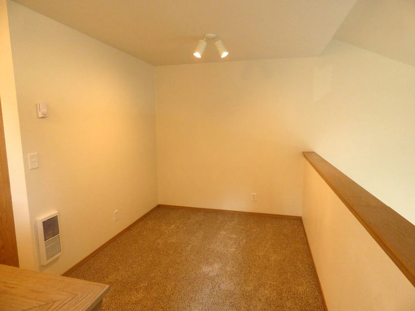 Mountain Vista Apartments — Photo 3