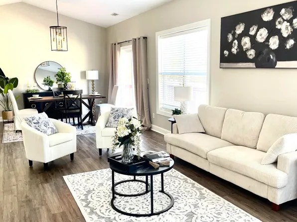 31 Kings Ct, Hilton Head Island, SC 29926