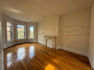 22 Yarmouth St, Boston, MA 02116