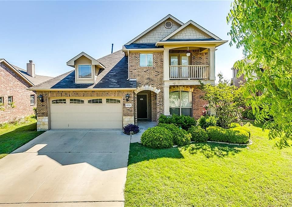 1st image of 8004 Laurel Oak Dr