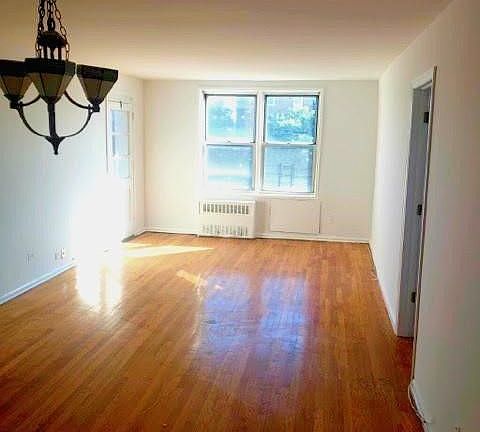 4th image of 6011 Broadway APT 5F