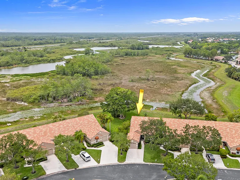 1401 Mahogany Pl — Photo 32
