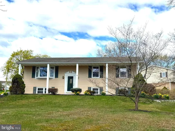 2485 Sunnyslope Dr, Pottstown, PA 19464