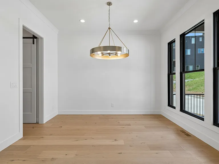 17 Jones Cir — Photo 8
