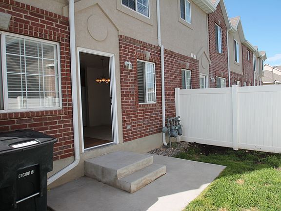 5th image of 3874 W Sage Willow Dr