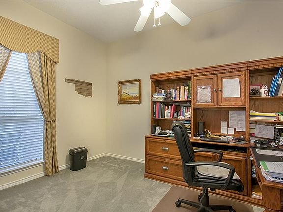 4th image of 4506 Cedar Elm Ln