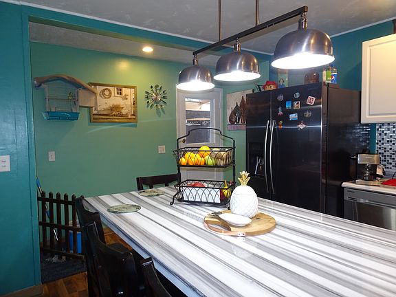 3rd image of 7510 Joseph Ave