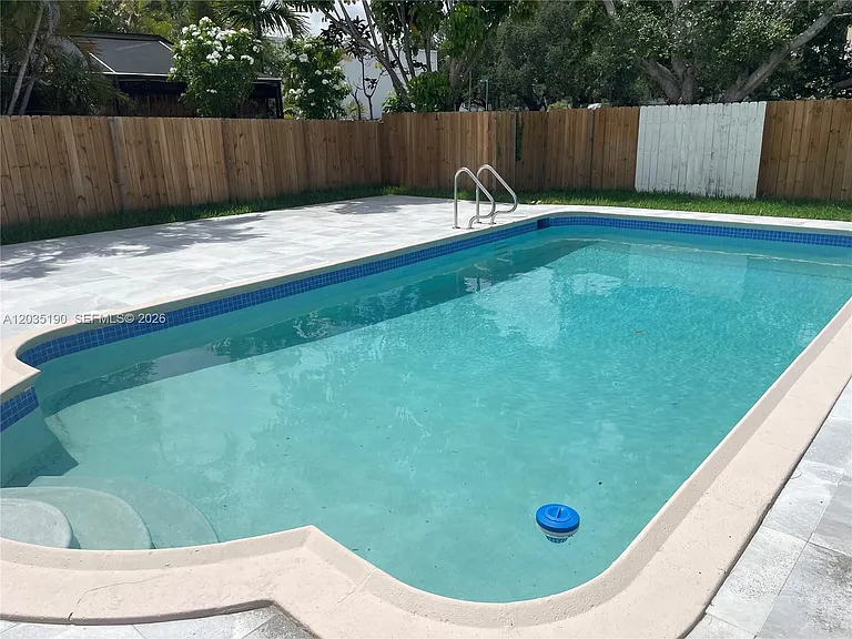 4241 Thomas St — Photo 30