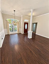 3 bed, 1684 sqft, $1,900 — Photo 2
