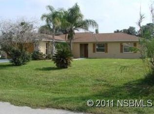 2425 Travelers Palm Dr, Edgewater, FL 32141