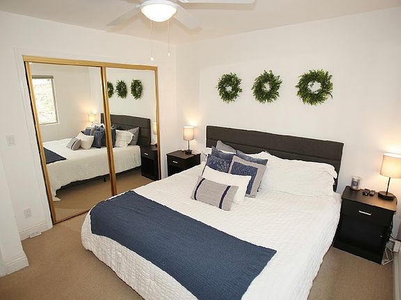 5th image of 2650 Country Club Dr