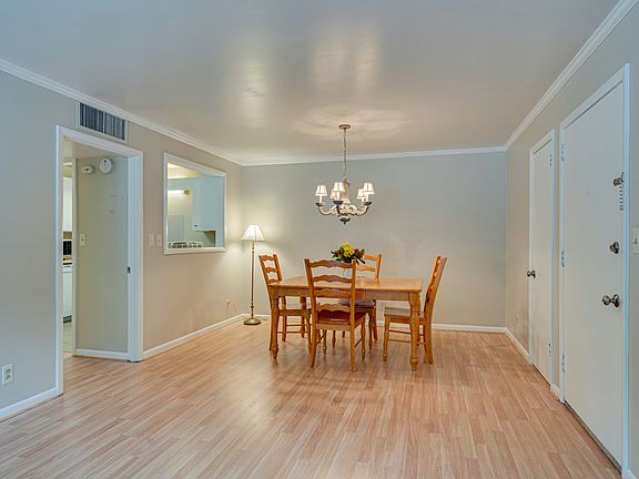 4th image of 3210 Orleans Dr