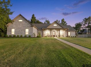 565 Oak Grove Way, Bullard, TX 75757