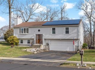 113 Leigh Dr, East Haven, CT 06512