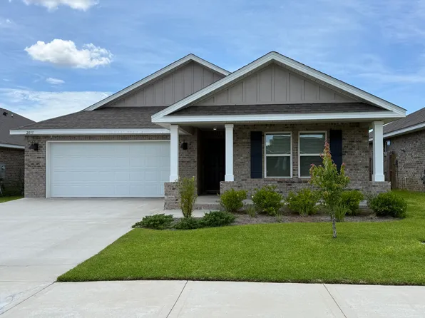 2895 Patriot Ridge Dr, Crestview, FL 32539