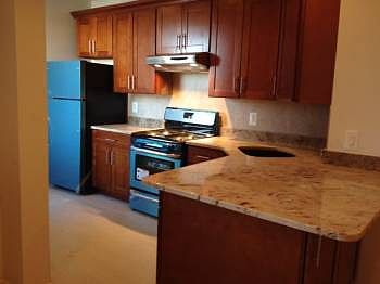1st image of 4506 39th Pl APT 3b