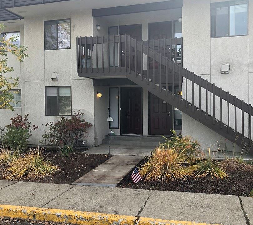 1st image of 427 W Bellwood Dr APT 9