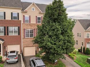 3030 Chinkapin Oak Ln, Woodbridge, VA 22191