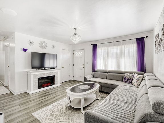 4th image of 1576 Gerald Ave