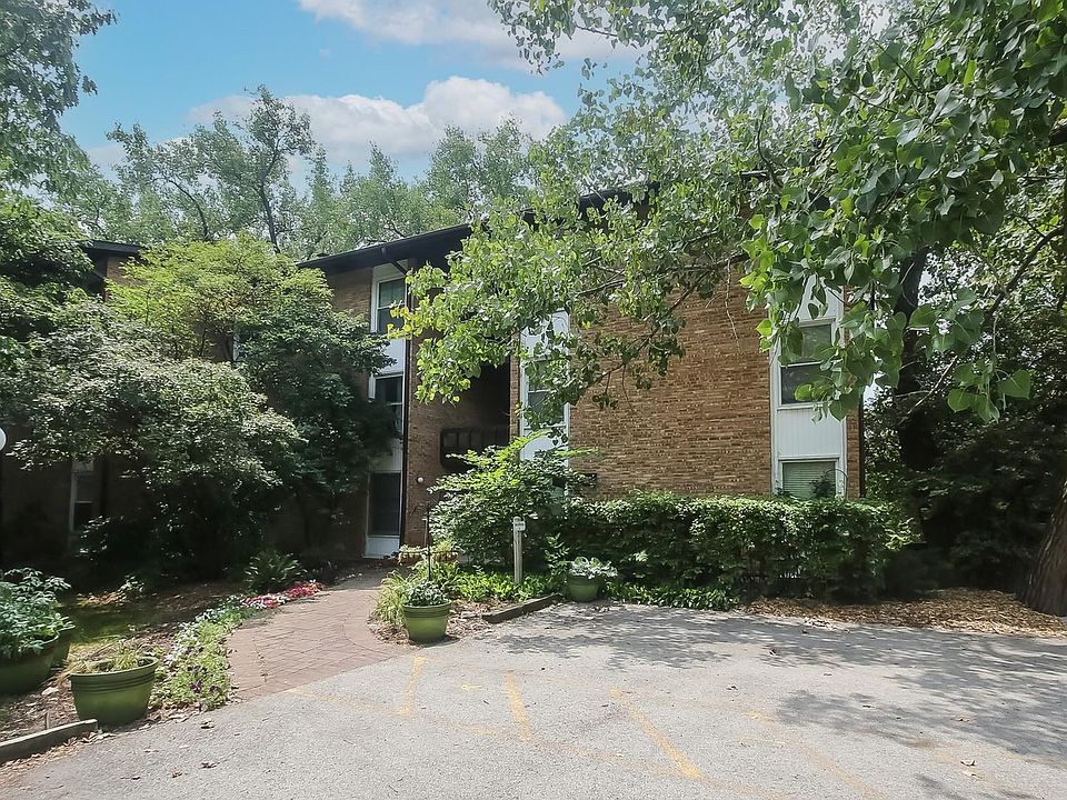 1st image of 5539 E Lake Dr APT F