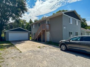 220 S Dakota Ave, Ames, IA 50014
