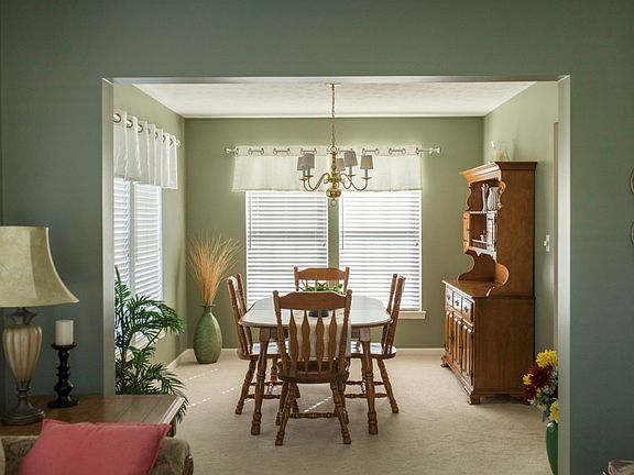 5th image of 129 Springhouse Dr