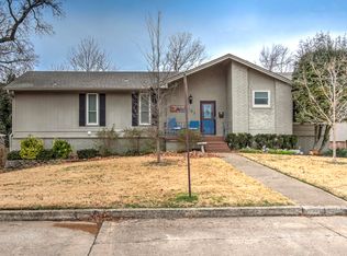 1102 Colleen Dr, Sapulpa, OK 74066