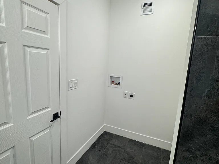 348 Baynes St #1 — Photo 15